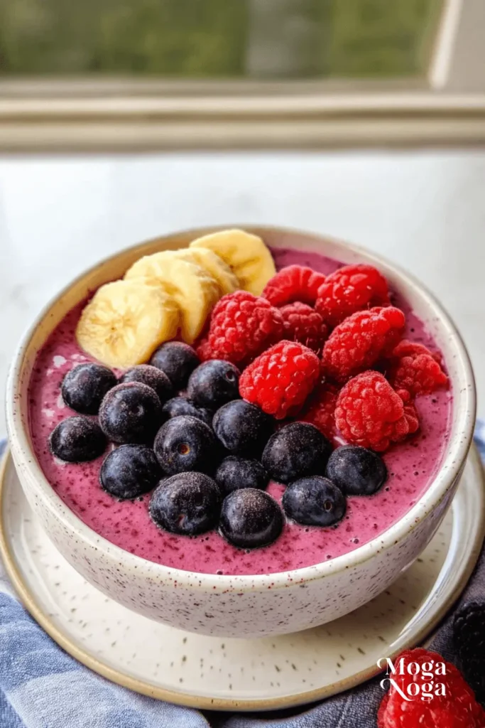 How to Make the Perfect Berry Smoothie: A Must-Try Recipe-2